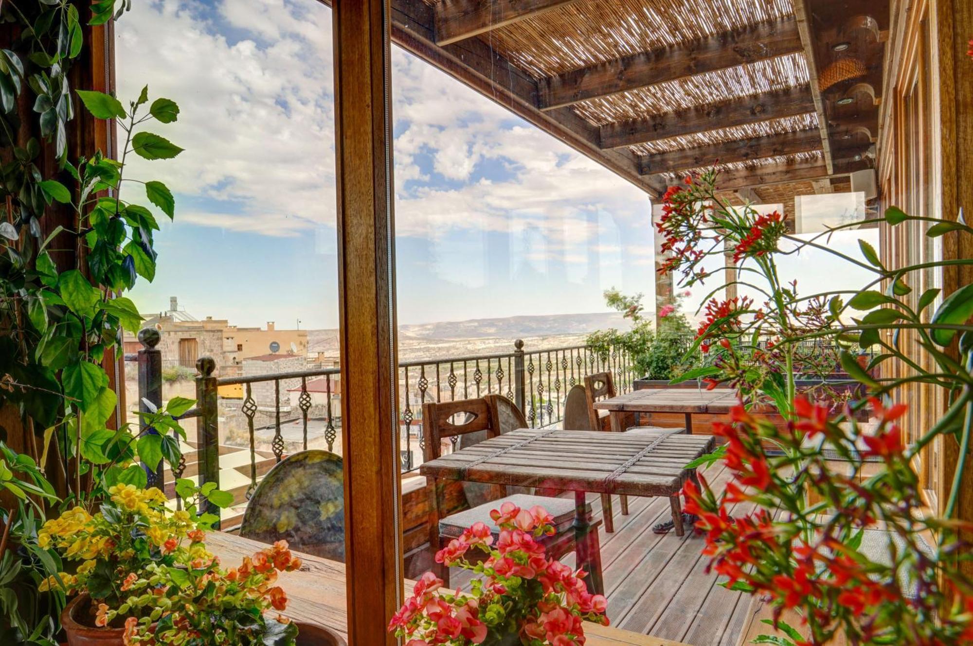 Vasil Cave Hotel Uchisar Exterior foto