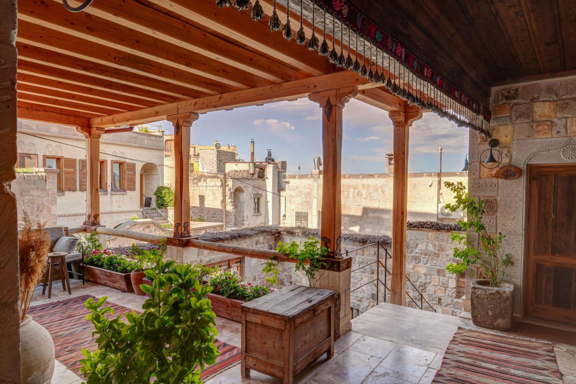 Vasil Cave Hotel Uchisar Exterior foto