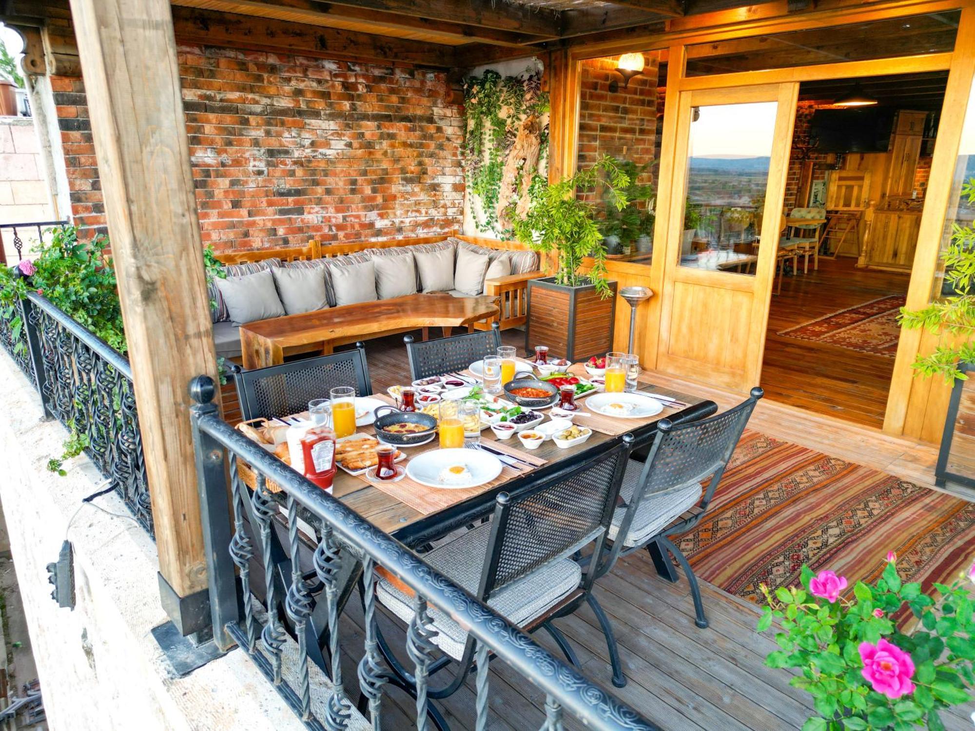 Vasil Cave Hotel Uchisar Exterior foto